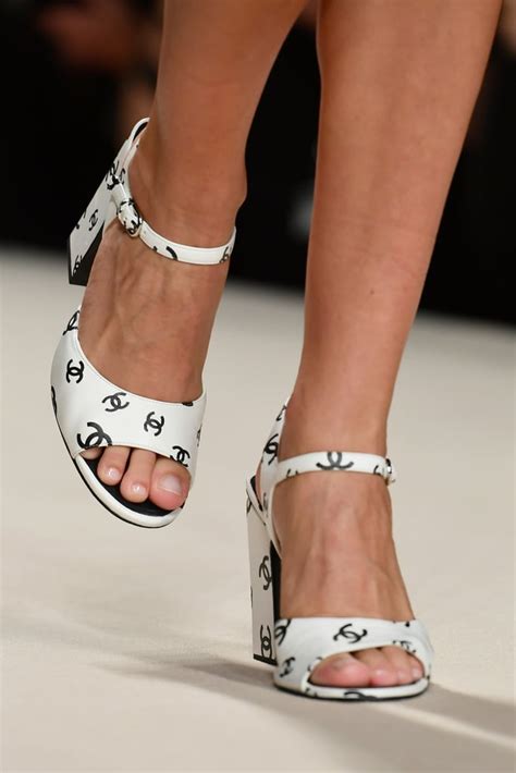 chanel shoes 2022.